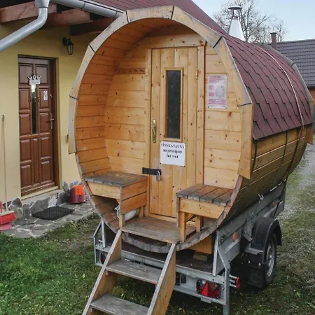 Two-bedroom Holiday In 립토브스키트로노벡