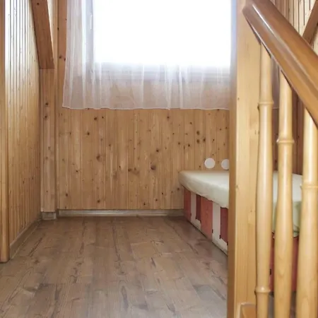 Two-bedroom Holiday In Liptovský Trnovec